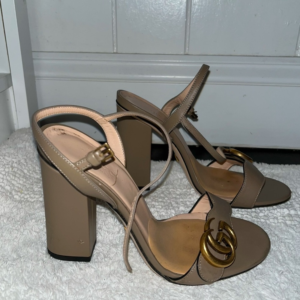 Gucci heels - Picture 1 of 6